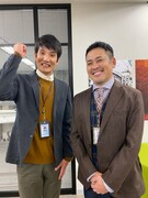 「ウチの娘は、彼氏が出来ない!!」の撮影に臨んだソラシド本坊(左)とくりぃむしちゅー有田(右)。(c)日本テレビ