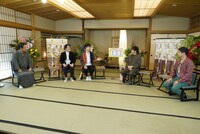 左から月亭八方、アインシュタイン、陣内智則、月亭方正。(c)読売テレビ