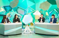 （左から）海原やすよ ともこ、さらば青春の光。