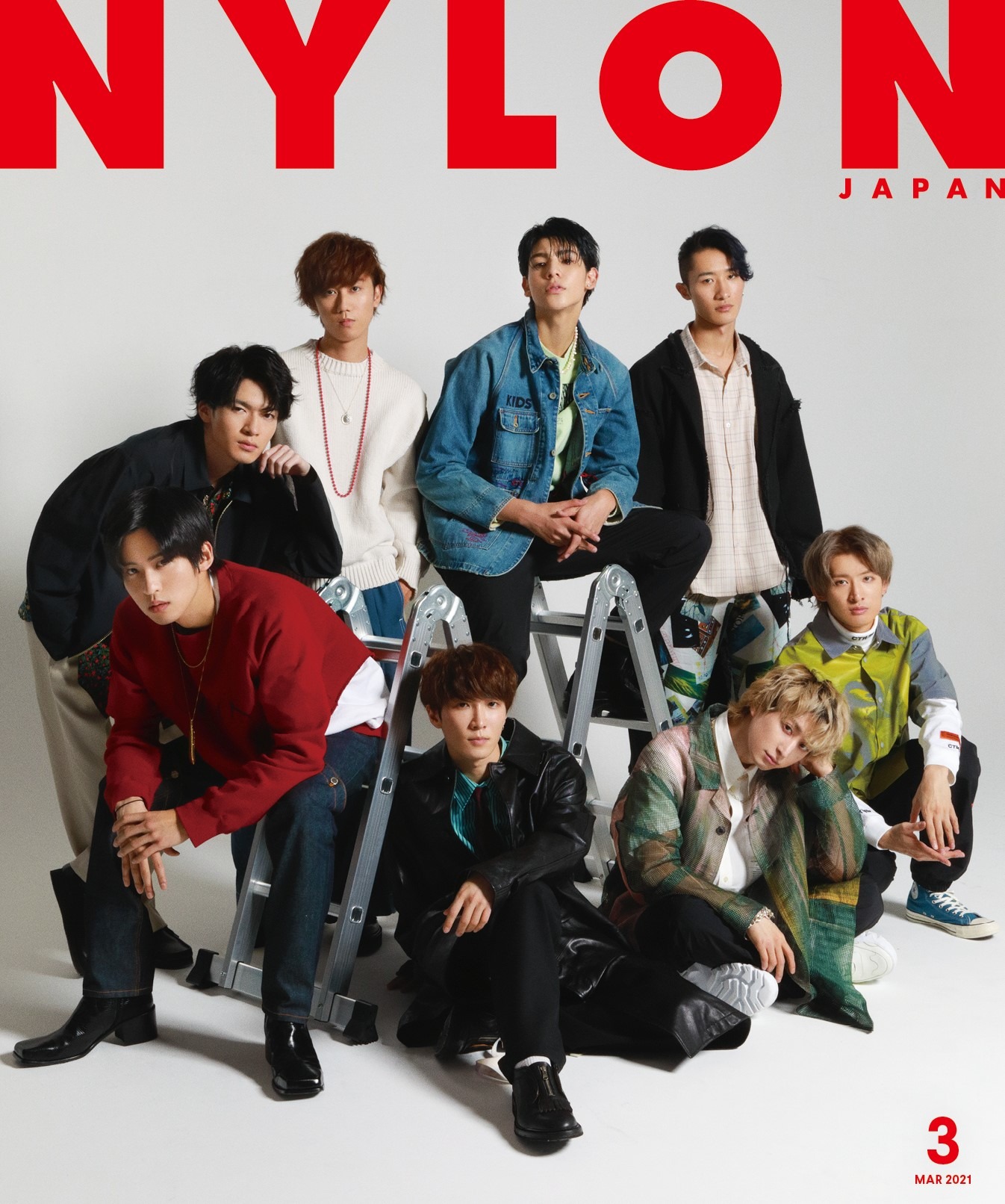 「NYLON JAPAN」2021年3月号の表紙。