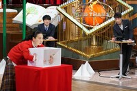 「クイズ！あなたは小学5年生より賢いの？炎のリベンジ1000万円SP」のワンシーン。(c)日本テレビ