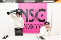 “ロケランリーゼント”となって現れたマヂカルラブリー野田（左）。