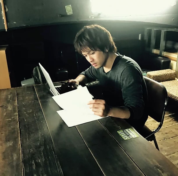 小西透太