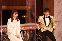 藤田ニコルと陣内智則。