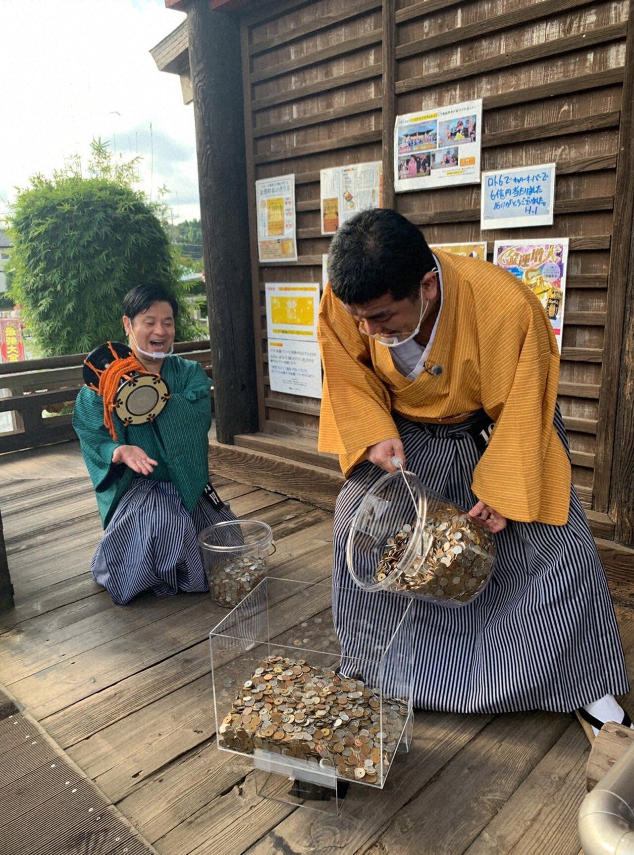 すゑひろがりずと錦鯉がレア貨幣探し、出川は1000円ガチャに挑む