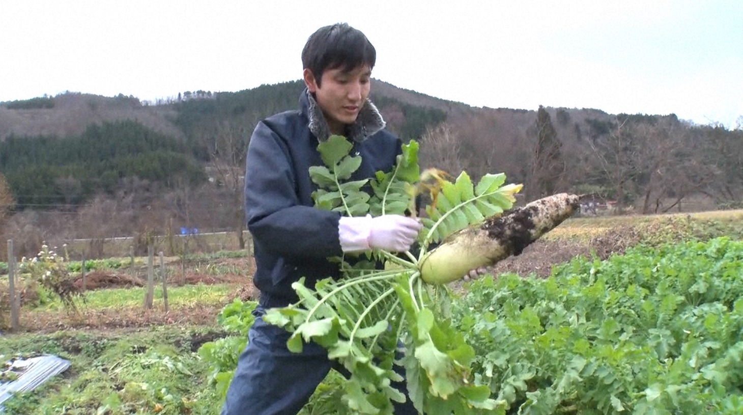 「人生が変わる1分間の深イイ話」のワンシーン。(c)日本テレビ