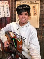 80年代ポップカルチャー好きの安永周平さん。