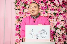 ラッピング用のイラストを描いたハナコ岡部。