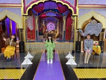 左から吉住、松田ゆう姫、礒部希帆。(c)日本テレビ