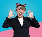 フワちゃん、はるやま商事のCMでスーツを着る