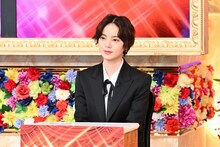 平手友梨奈 (c)TBS
