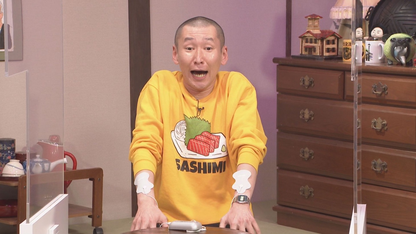 「ジンギス談！」に出演する、そいつどいつ市川刺身。(c)HBC
