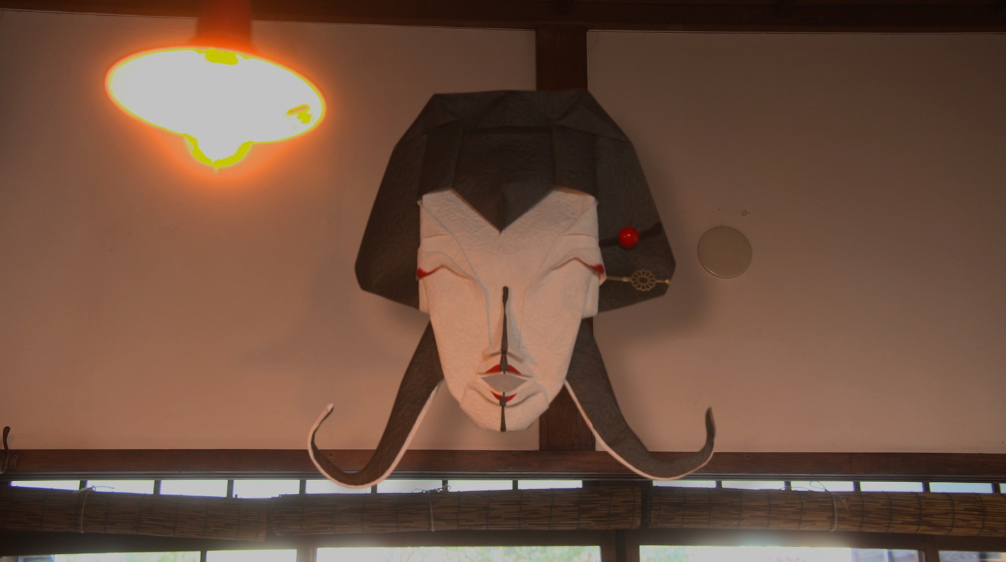 「オリガミの魔女と博士の四角い時間」より。(c)NHK