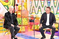 小籔千豊とサンドウィッチマン伊達。(c)TBS
