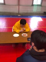 「冒険発掘バラエティ 霜降り明星のあてみなげ」より。