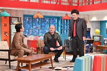 「有吉ジャポンII ジロジロ有吉」に出演する有吉弘行と鬼越トマホーク。(c)TBS
