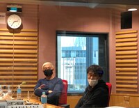 「アッコのいいかげんに1000回」に出演するダウンタウン。(c)ニッポン放送