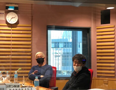 「アッコのいいかげんに1000回」に出演するダウンタウン。(c)ニッポン放送