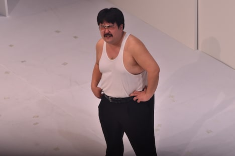 空気階段・鈴木もぐら