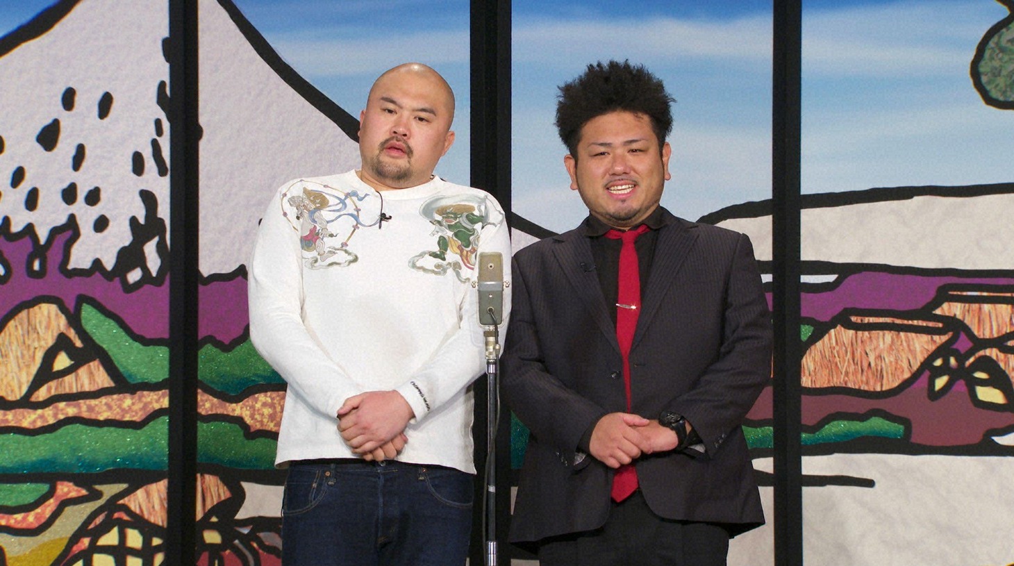 「お笑い演芸館＋」に出演する、鬼越トマホーク。(c)BS朝日