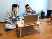 リモート取材に応じるザ・マミィ。