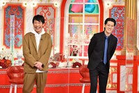 （左から）麒麟・川島、霜降り明星・粗品。(c)TBS