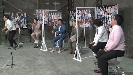 「ミルクボーイの実録！東西芸人」の収録の様子。