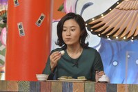 小島瑠璃子 (c)読売テレビ