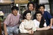 とんねるずが出演する「時間ですよ ふたたび」より。(c)TBS