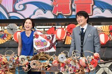（左から）ヒロド歩美アナ、千原ジュニア。(c)ABCテレビ