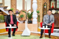 ゲストの辛坊治郎（左）と橋下徹（右）。