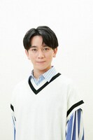 新番組「キソ英語を学んでみたら世界とつながった。」を担当する竹内將人。