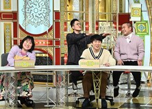 （左から）フォーリンラブ・バービー、ハナコ。(c)TBS