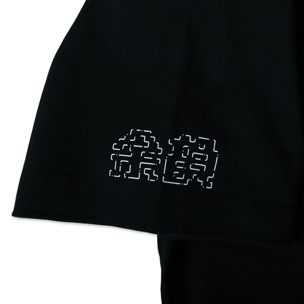 「余韻と脚色 Tシャツ（黒）」