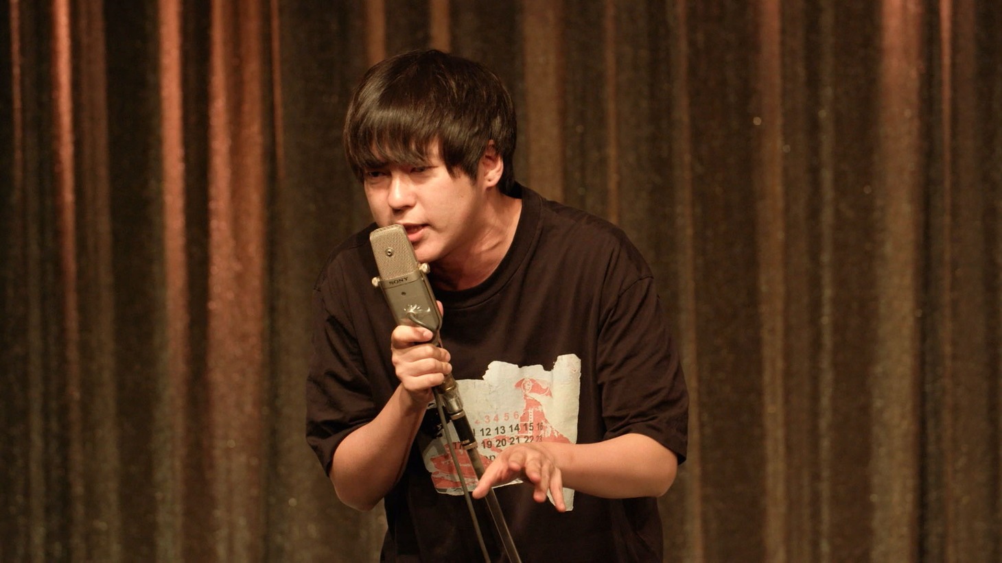 「村本大輔はなぜテレビから消えたのか？」より。(c)BS12