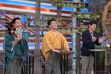 左からすゑひろがりず、博多華丸。