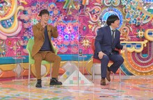 陣内智則と蛍原徹。(c)テレビ朝日