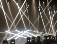 「光の柱ステージ」 (c)読売テレビ