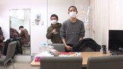 「おもしろく入る部屋 ※東野幸治 監視中」より、四千頭身。