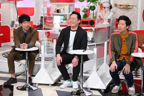 左からテンダラー浜本、藤崎マーケット。