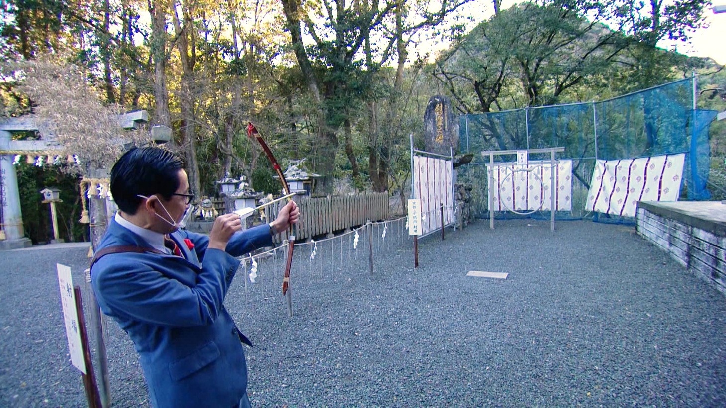 イワイガワ・岩井ジョニ男 (c)ABCテレビ
