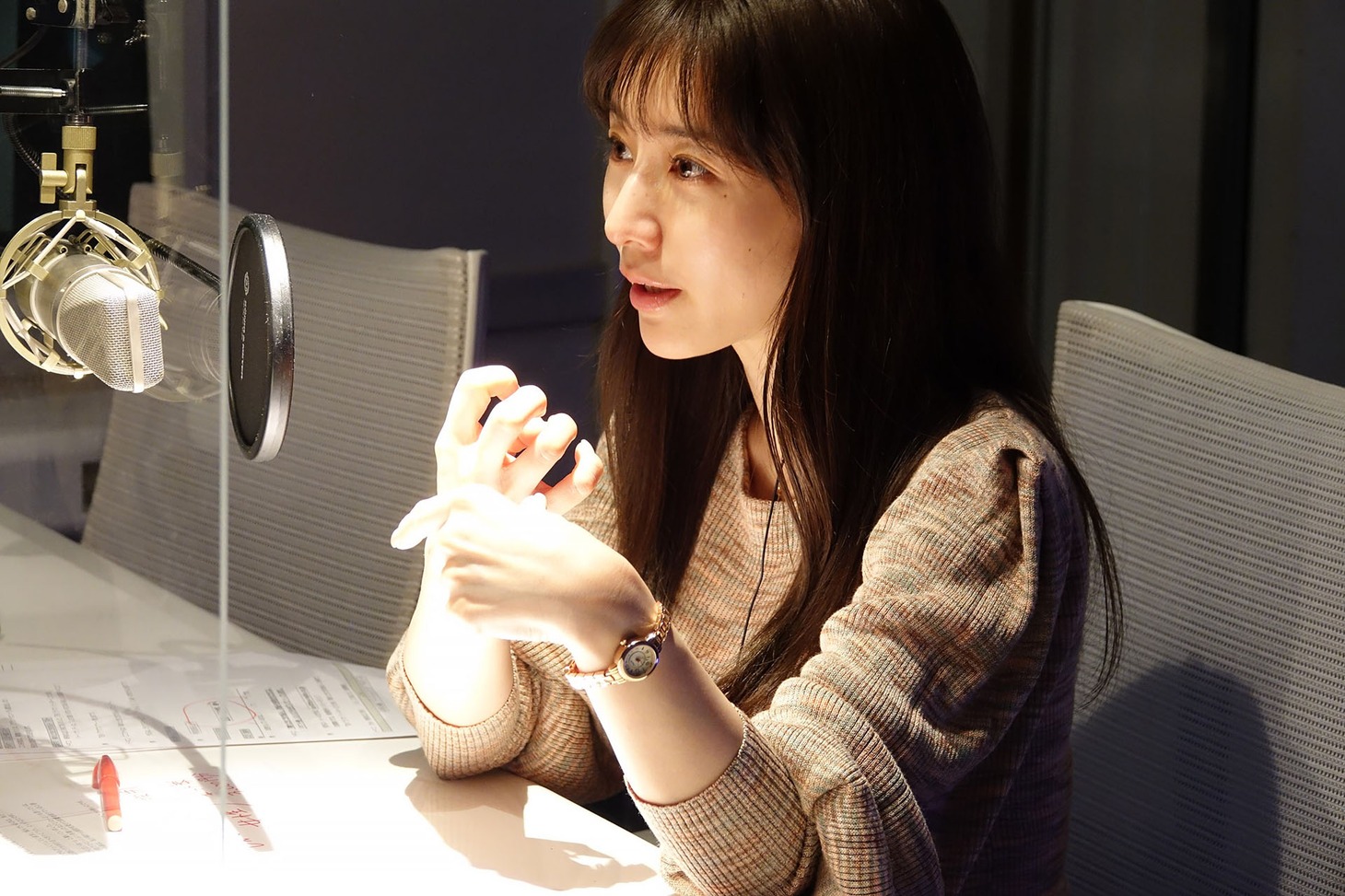 「生きるとか死ぬとか父親とか」より、田中みな実の出演シーン。