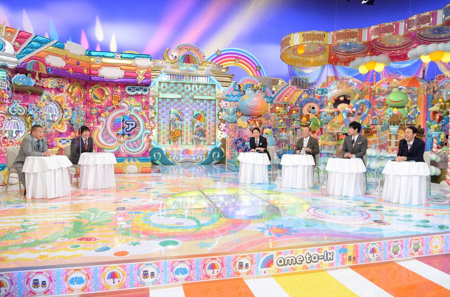 「芸人ドラフト会議」の様子。(c)テレビ朝日