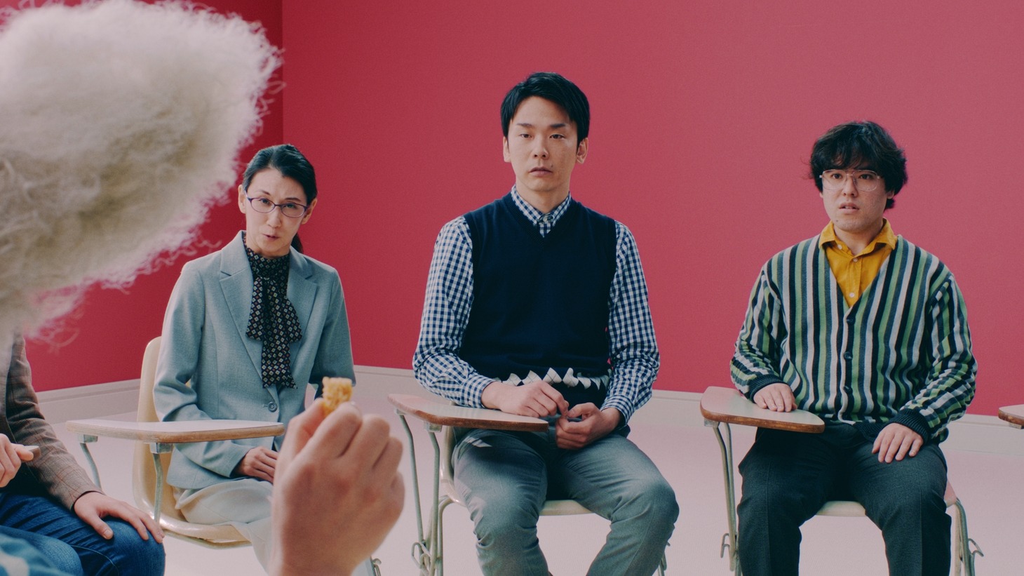 CM「ひとりの意見」編より。