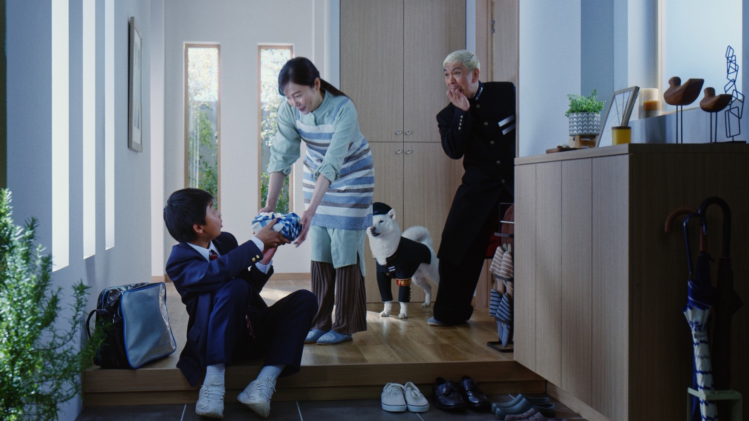 新CM「すべての親が HERO’S」編より。
