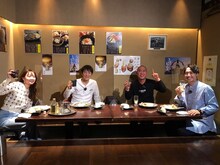 「千原ジュニアのヘベレケ」に出演する（左から）高田秋、千原ジュニア、コロコロチキチキペッパーズ。(c)東海テレビ