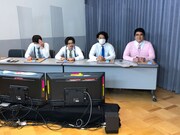 「マヂカルクリエイターズ」初回収録の様子。左からオズワルド、マヂカルラブリー。