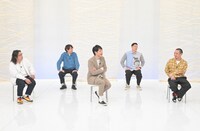 「テレビ千鳥」の「第2回 心に響く言葉選手権」に出場する（左から）ロッチ中岡、三四郎・小宮、麒麟・川島、チョコレートプラネット長田、千鳥・大悟。(c)テレビ朝日