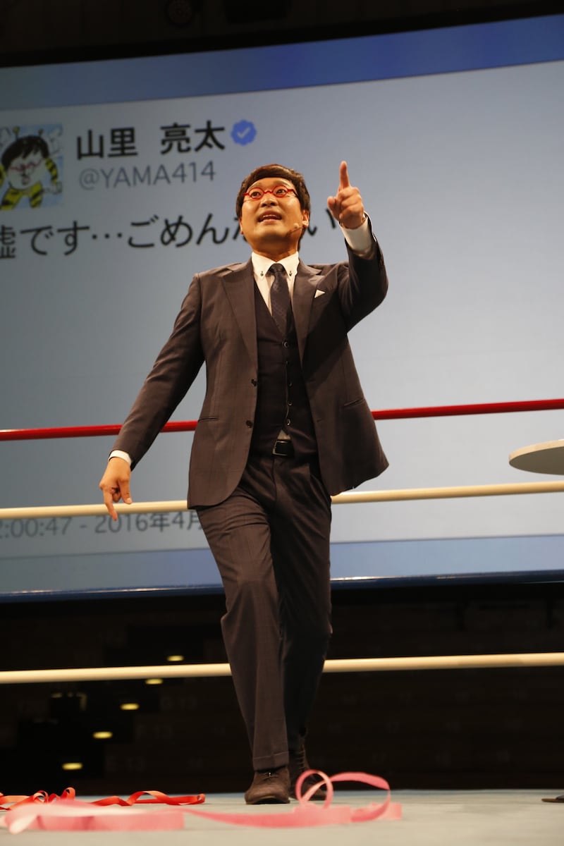 「山里亮太の140」全国ツアーに臨む、南海キャンディーズ山里。