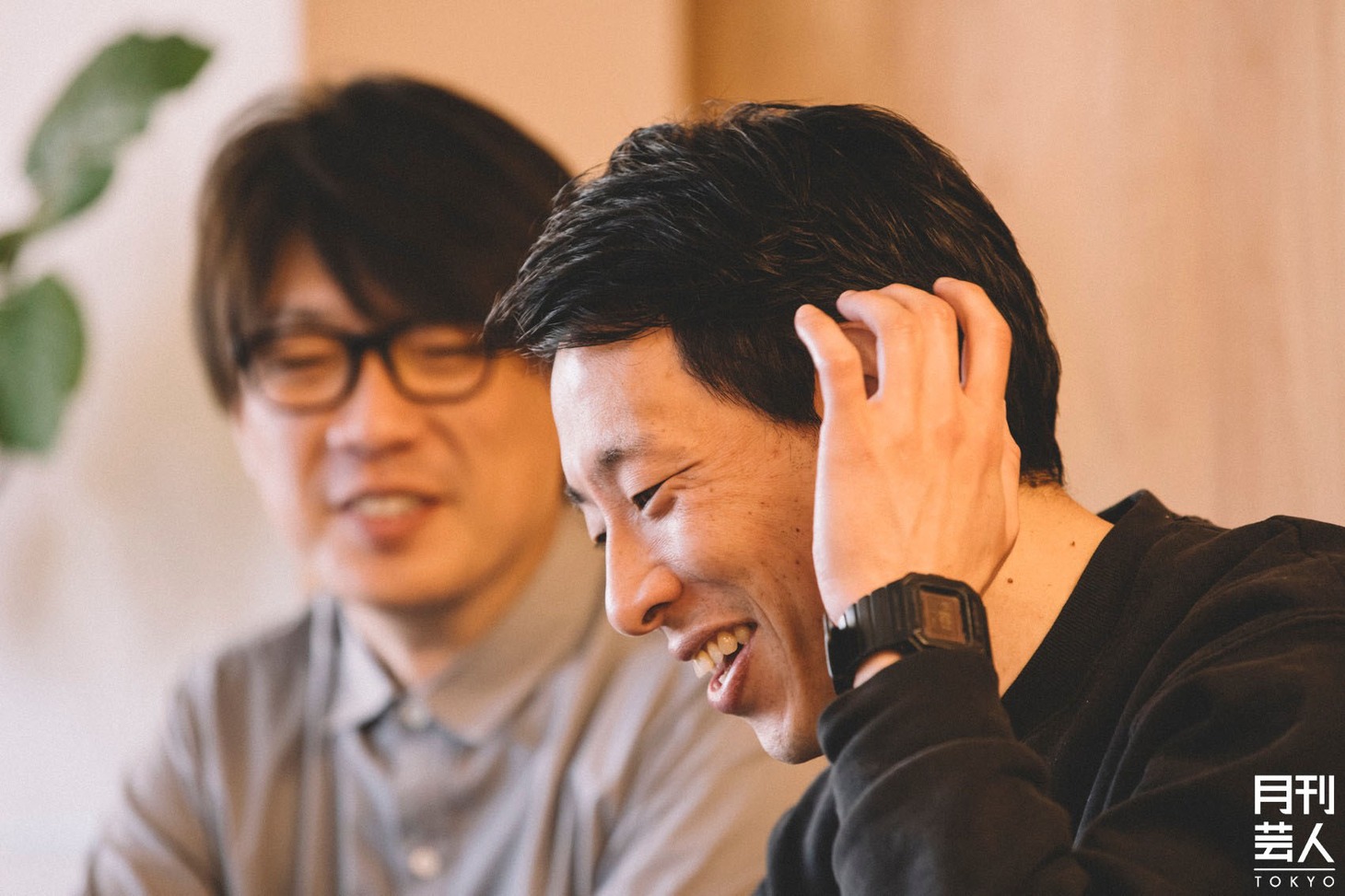 「月刊芸人」より、囲碁将棋・根建（右）。